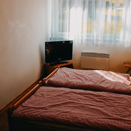 شقة Apartman روكيتنسي ناد جيزيرو المظهر الخارجي الصورة