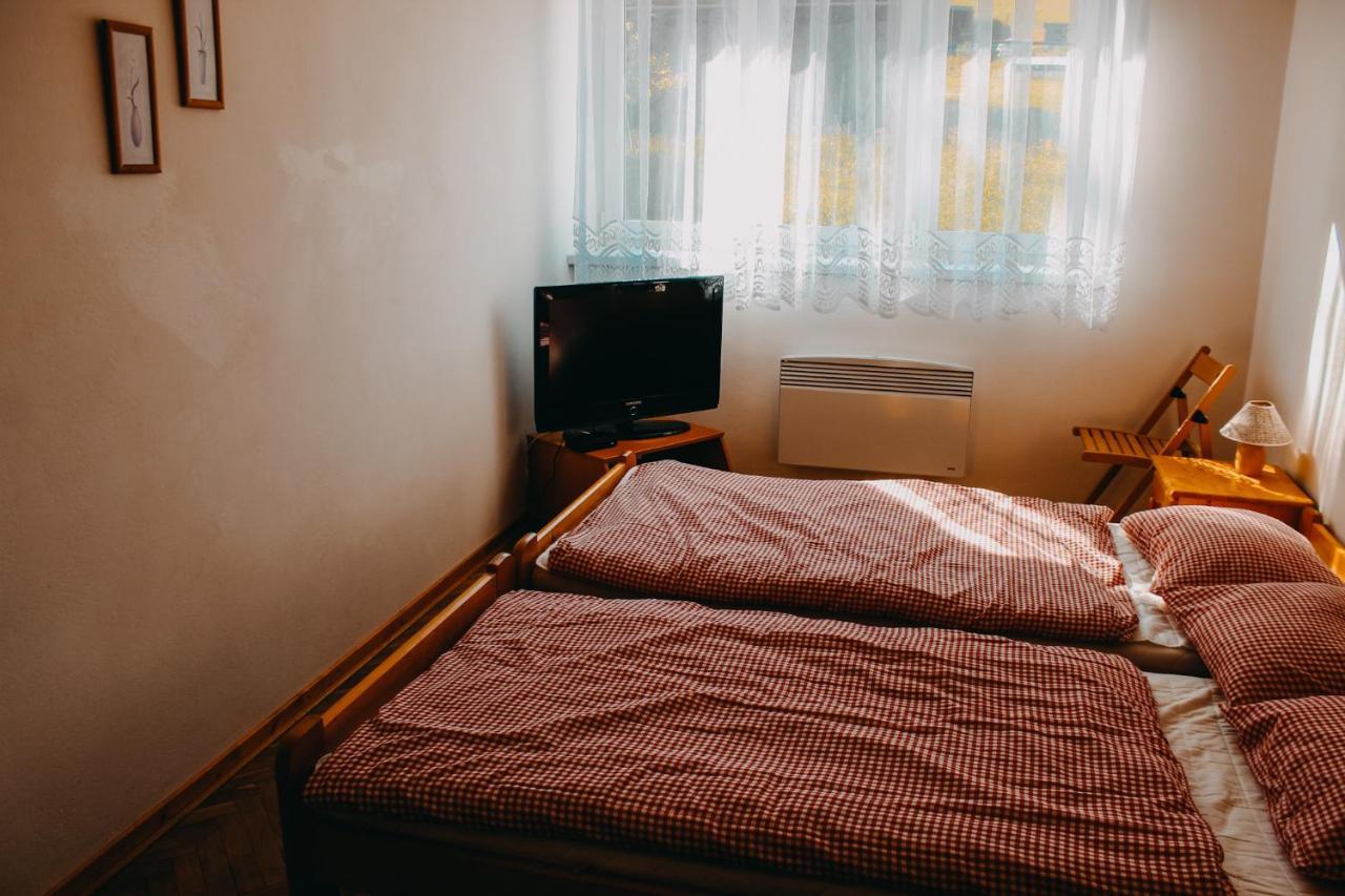 شقة Apartman روكيتنسي ناد جيزيرو المظهر الخارجي الصورة