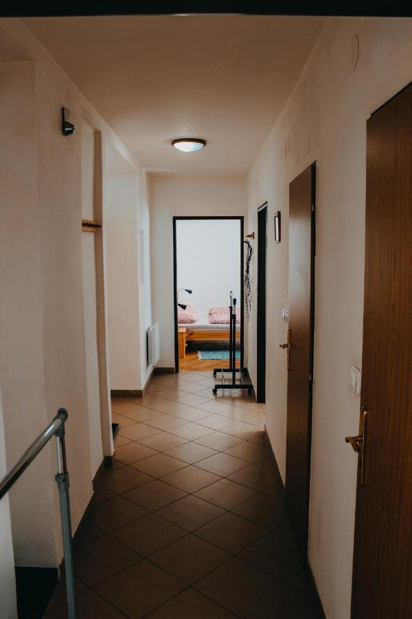 شقة Apartman روكيتنسي ناد جيزيرو المظهر الخارجي الصورة