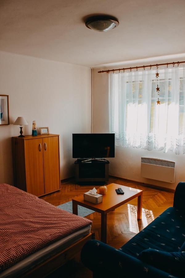 شقة Apartman روكيتنسي ناد جيزيرو المظهر الخارجي الصورة
